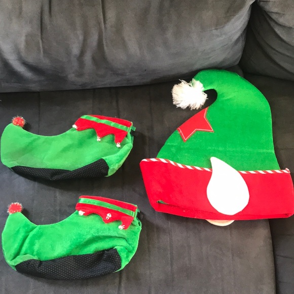 Other - Elf hat & elf shoes 🎄 for kids size small